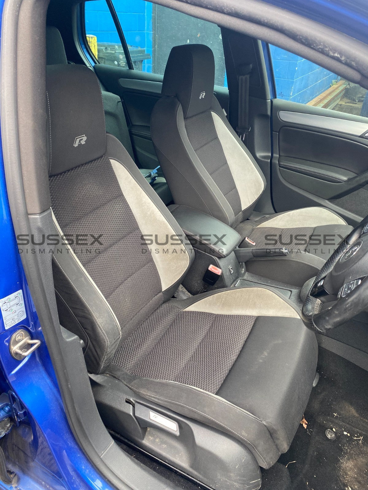 NOW WRECKING Volkswagen Golf R 2013 In Blue 228,745KM