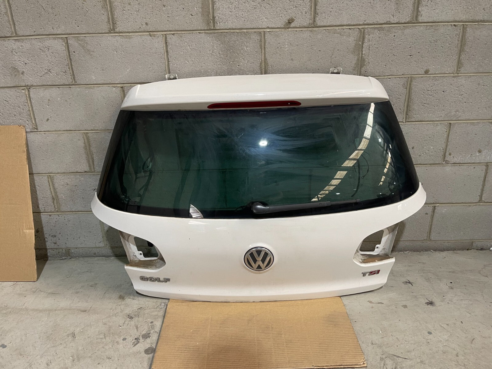 Volkswagen Golf MK6 Boot / Trunk In White *Freight Available*