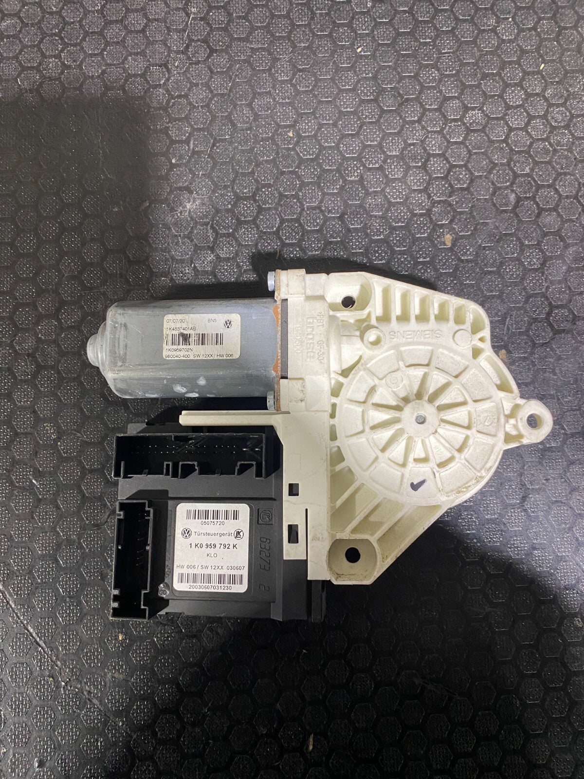 Volkswagen Window Motor 1K4837401AB
