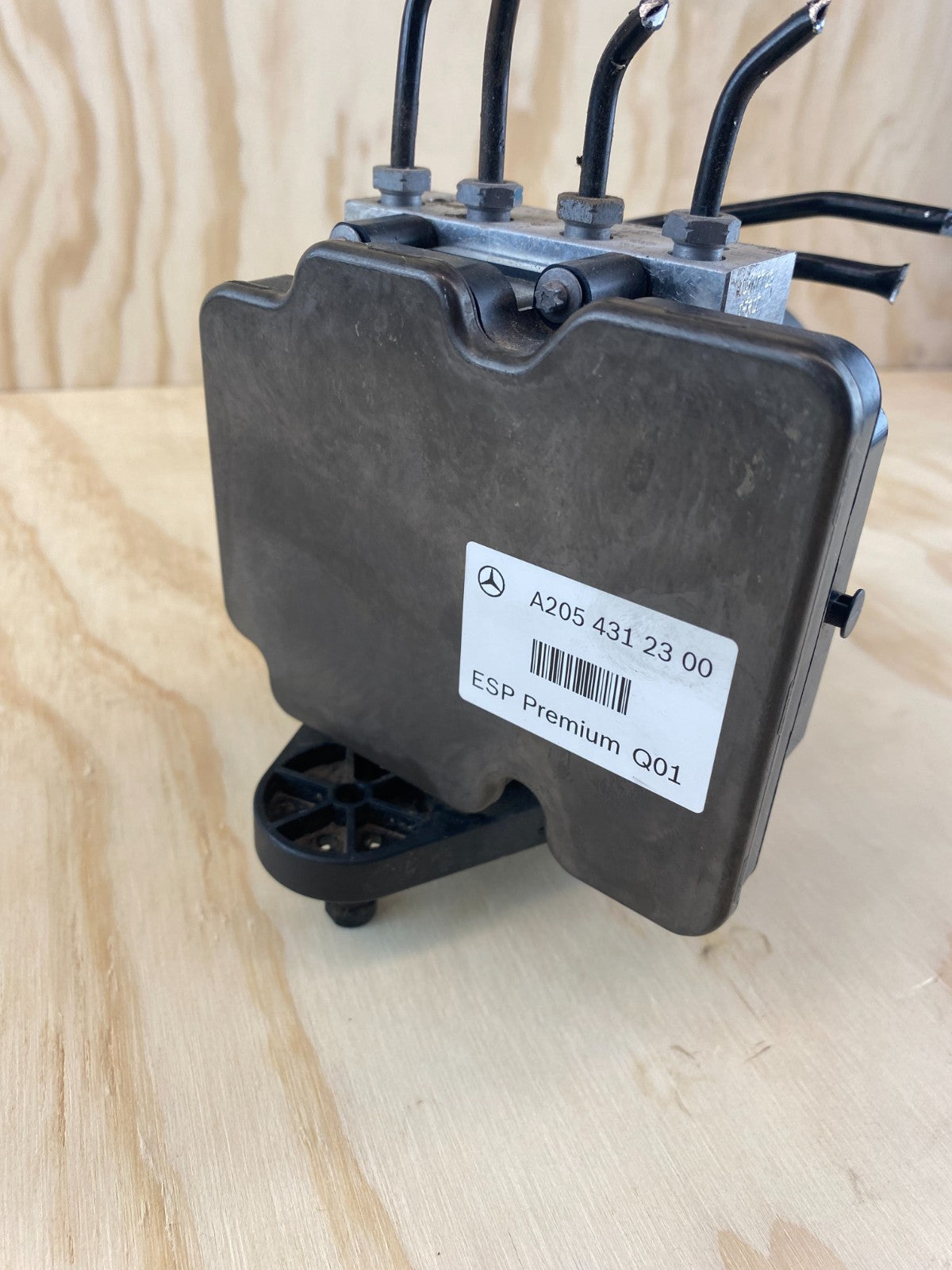 Mercedes-Benz C63s W205 ABS Module A2054312300