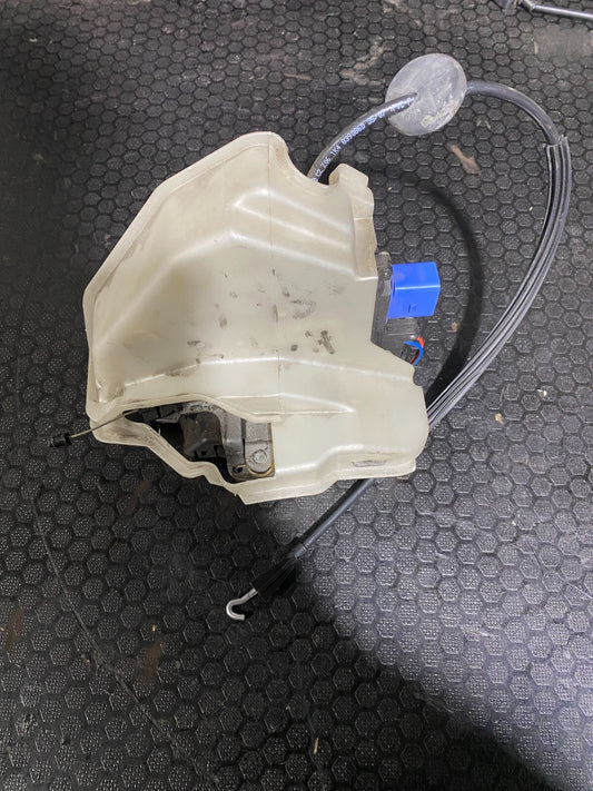 Volkswagen Locking Actuator 7L0839016D