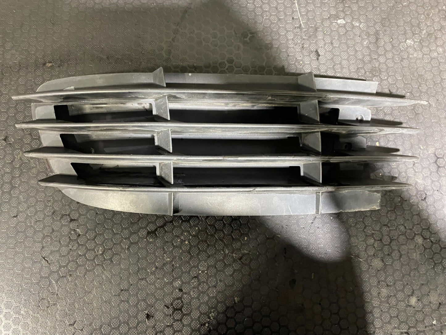 Volkswagen Golf MK5 R32 Front Left Bumper Cover 1K0853665M 1K0853950F