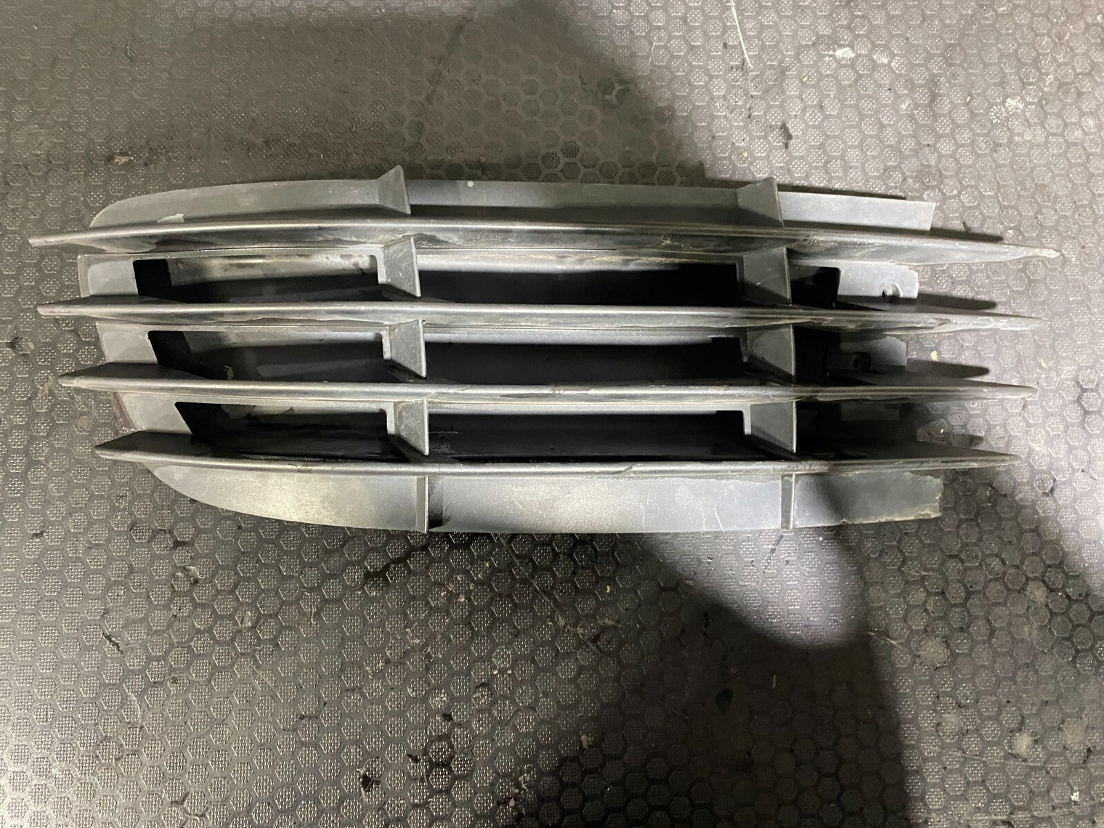 Volkswagen Golf MK5 R32 Front Left Bumper Cover 1K0853665M 1K0853950F