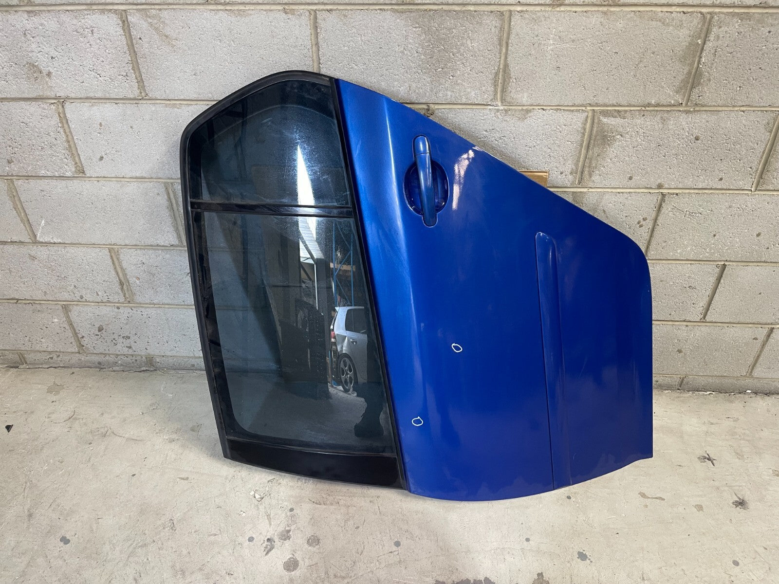 Volkswagen Golf MK6 Rear Left Door In Blue *Freight Available*