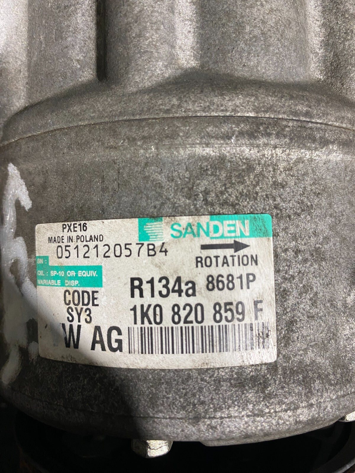 Volkswagen Golf AC Compressor 1K0820859F