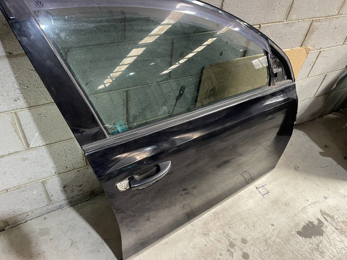 Volkswagen Golf MK6 Front Right Door In Black *Freight Available*