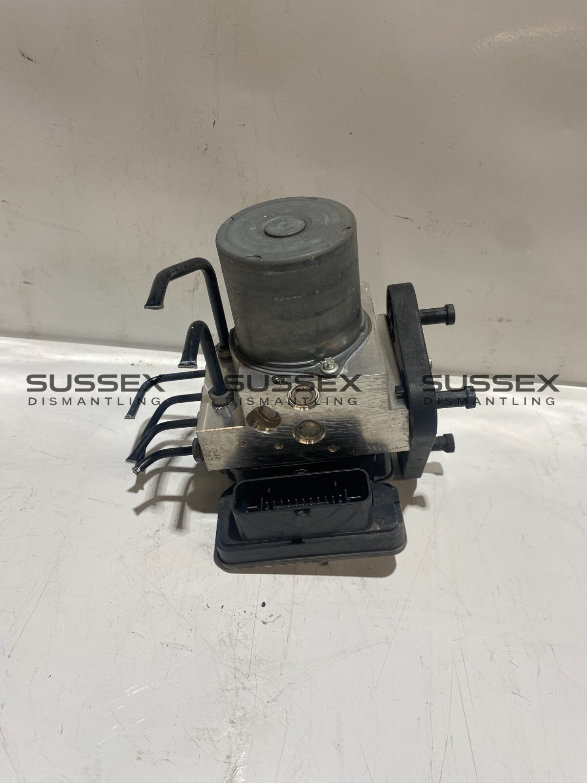 Mercedes-Benz ABS ESP Brake Pump A2054310800