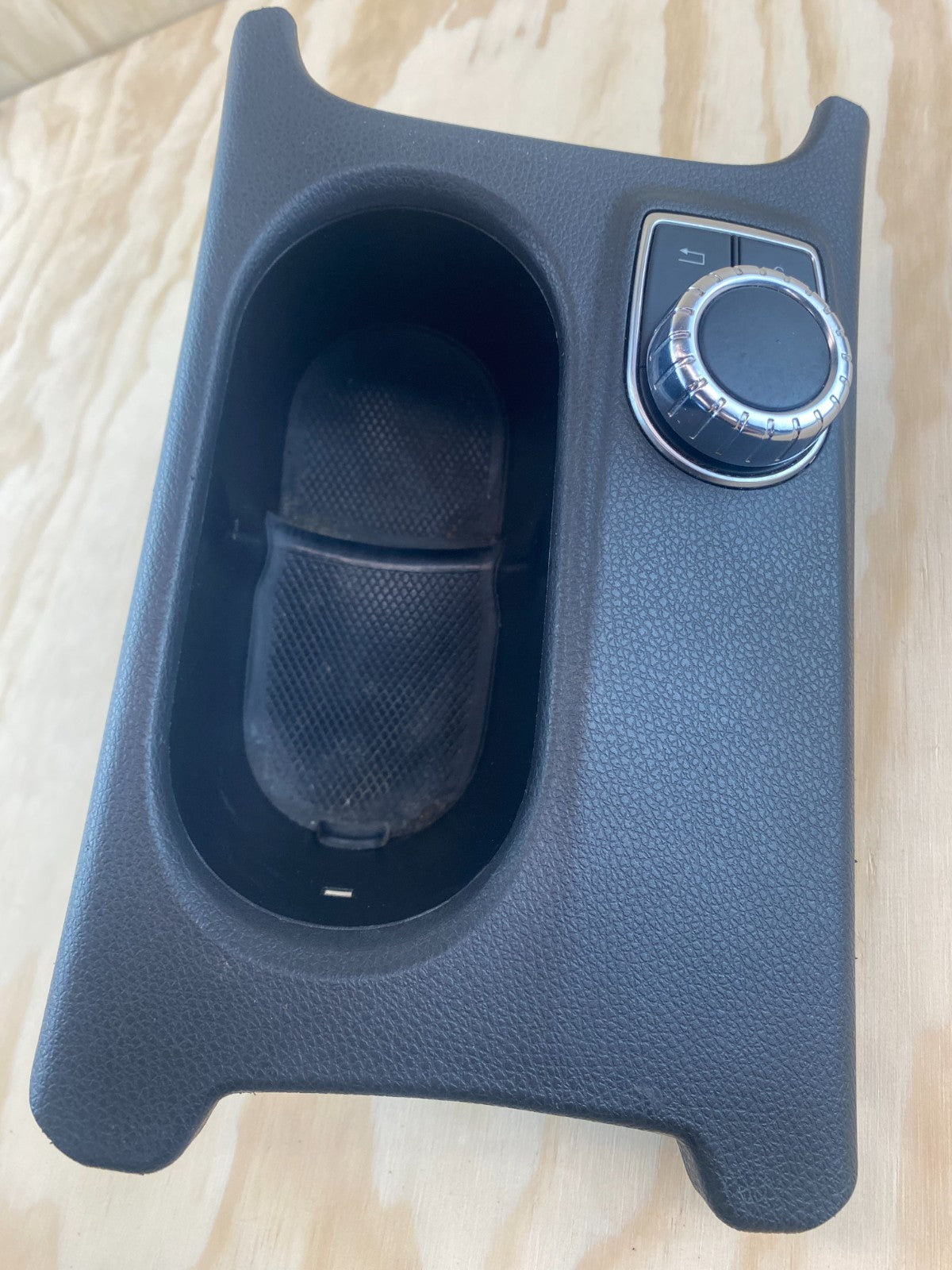 Mercedes-Benz CLA A Class Centre Cup Holder Console A1766801710