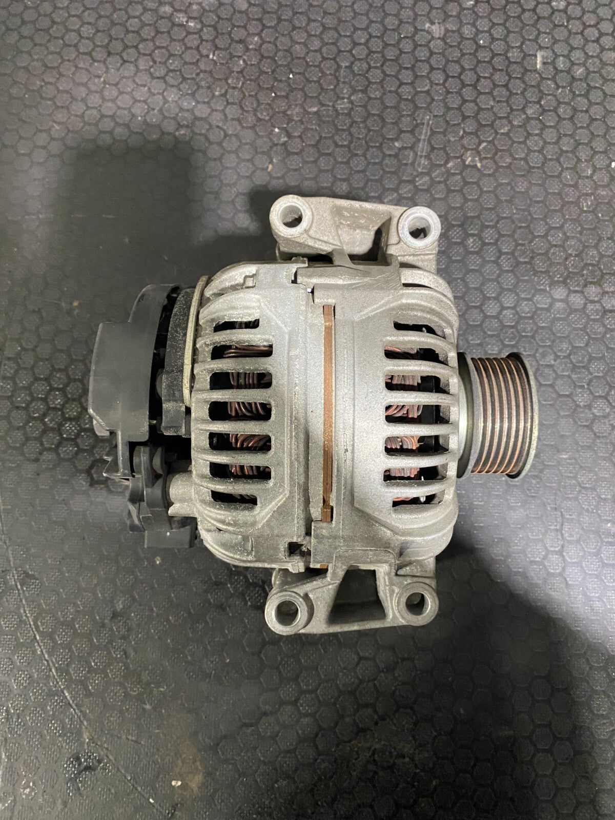 Volkswagen Golf Alternator 06B903016AB