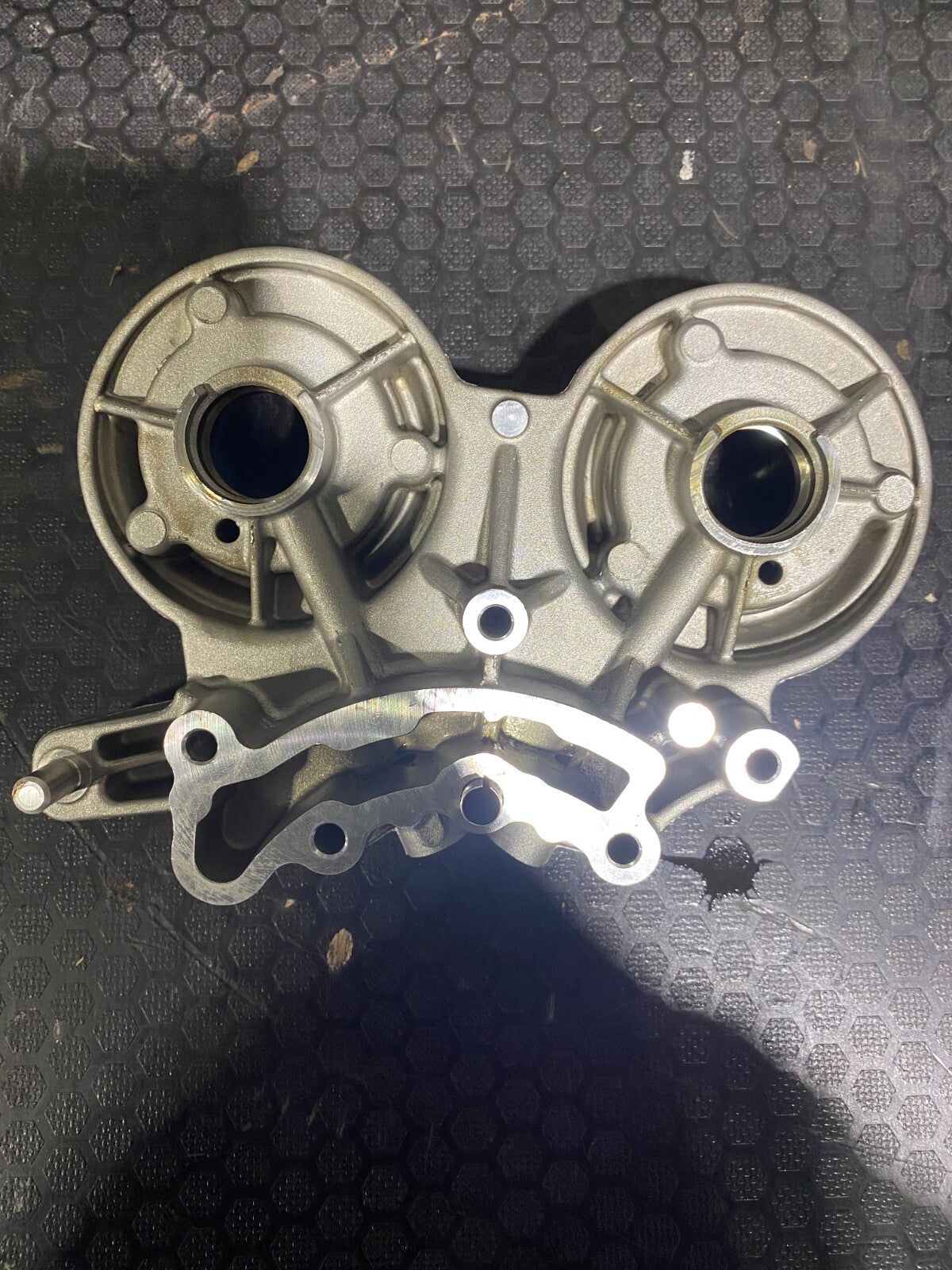 Volkswagen Golf MK7-7.5 GTI / R 2013-2020 Camshaft Bracket 06L103166F