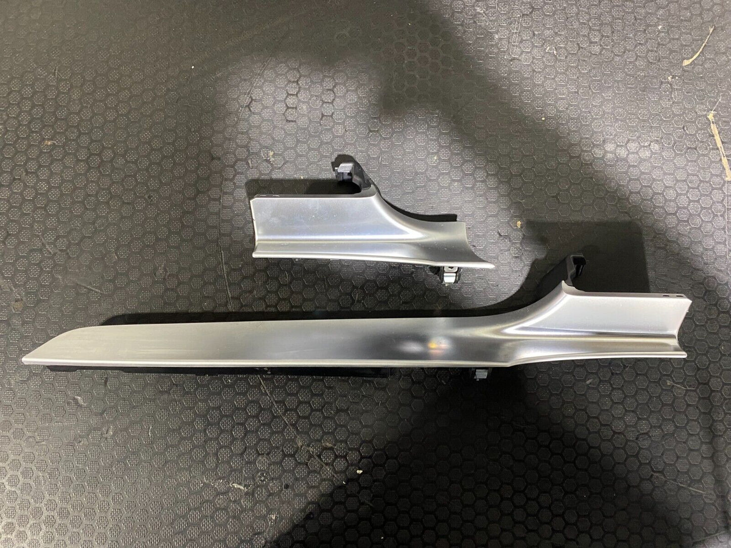 Mercedes-Benz GLC Dashboard Trim Set A2536809900 A2536809500