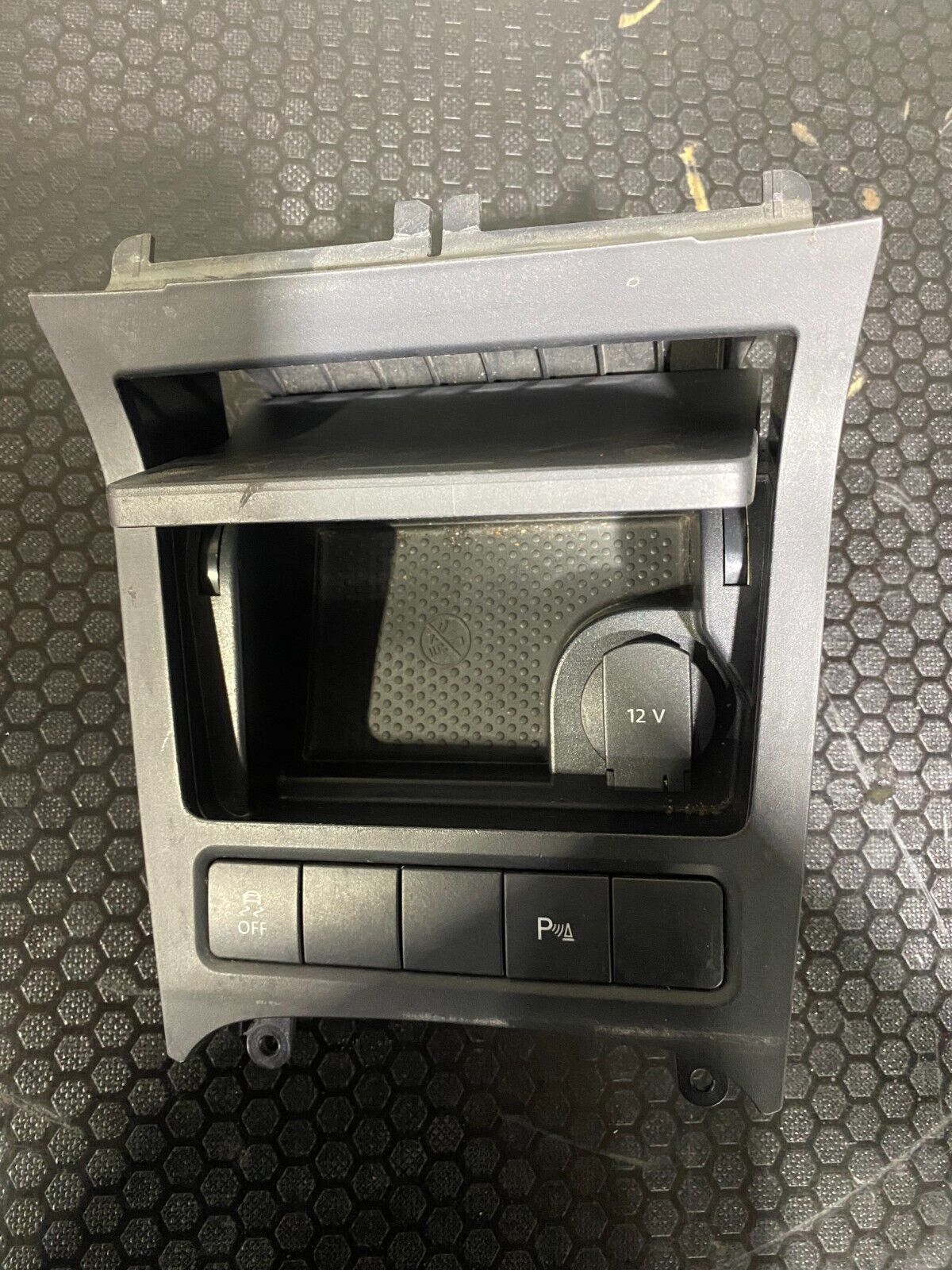 Volkswagen Golf MK6 2009-2013 Interior Ash Tray With Parking Assist 1K0857961A