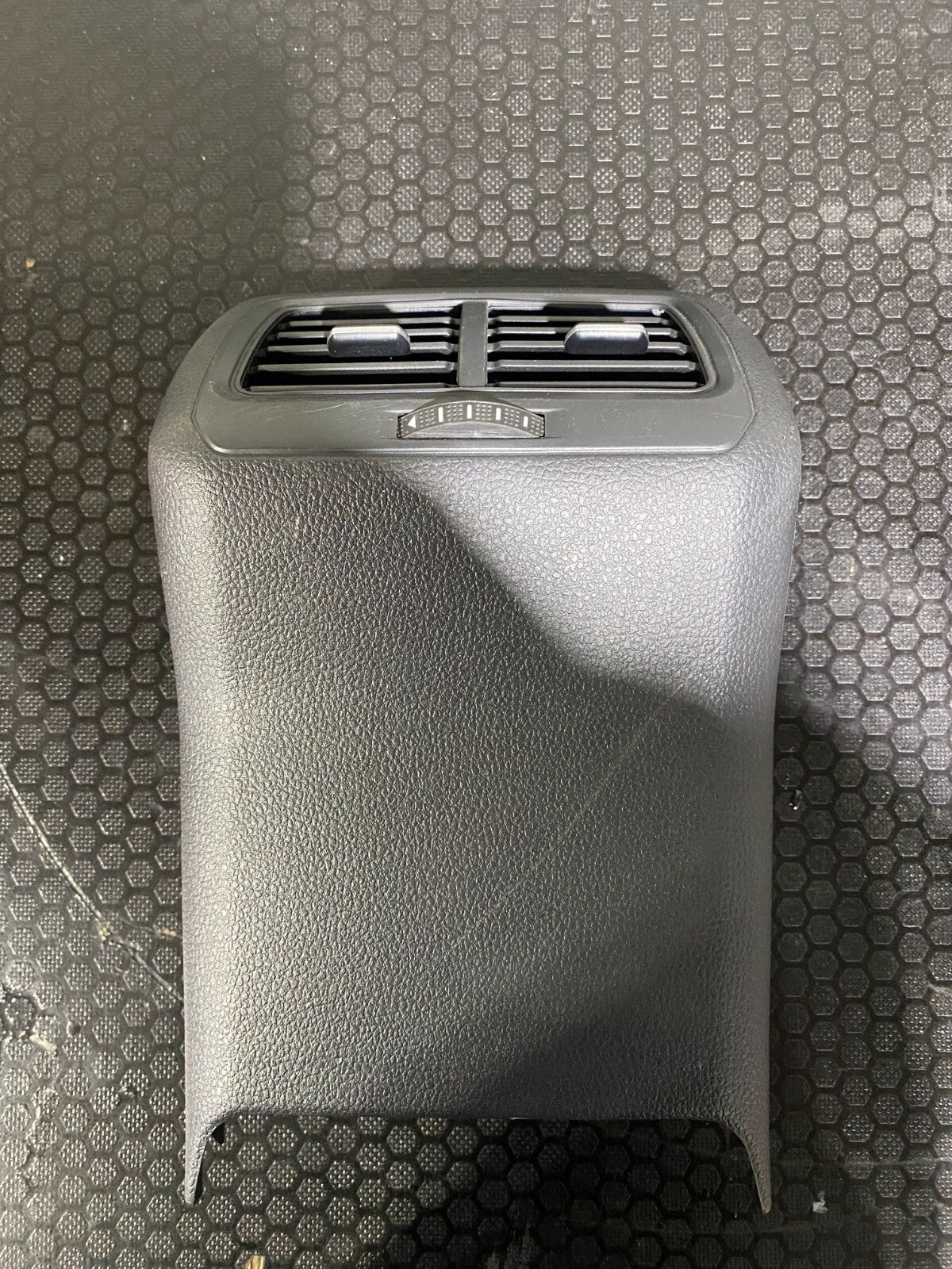 Volkswagen Golf MK7 Rear Air Vent 5G0863289