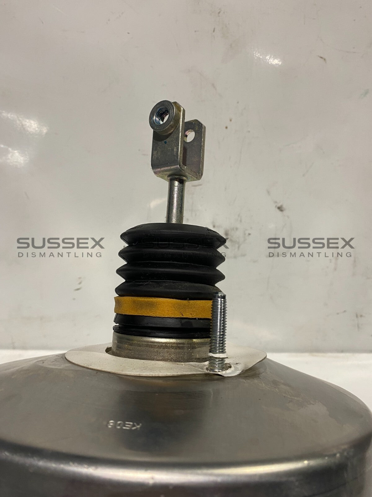 Mercedes-Benz Brake Booster A2054300330