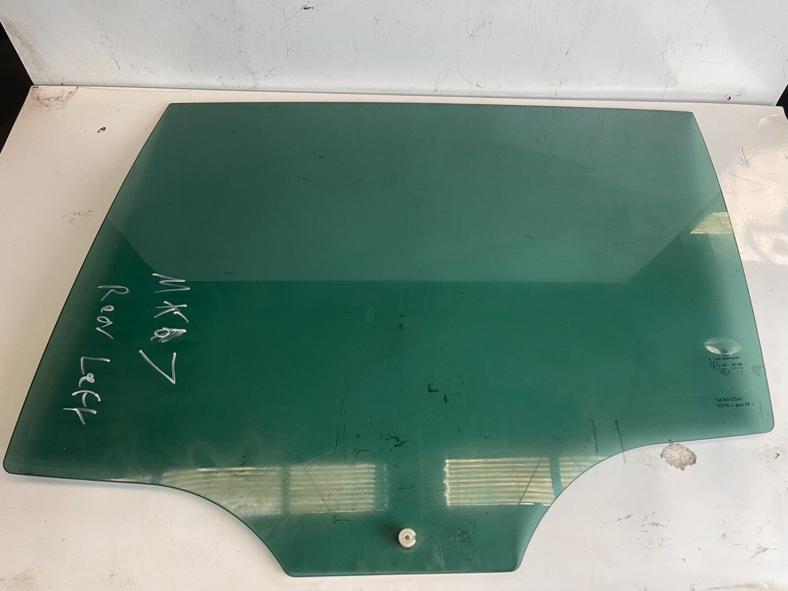 Volkswagen Golf MK7-7.5 2013-2020 Rear Left Glass Window 5G6845025A