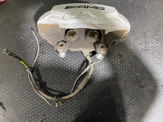 Mercedes-Benz Front Right Brake Calliper For 2017-2019 GLC43 AMG C200 C43