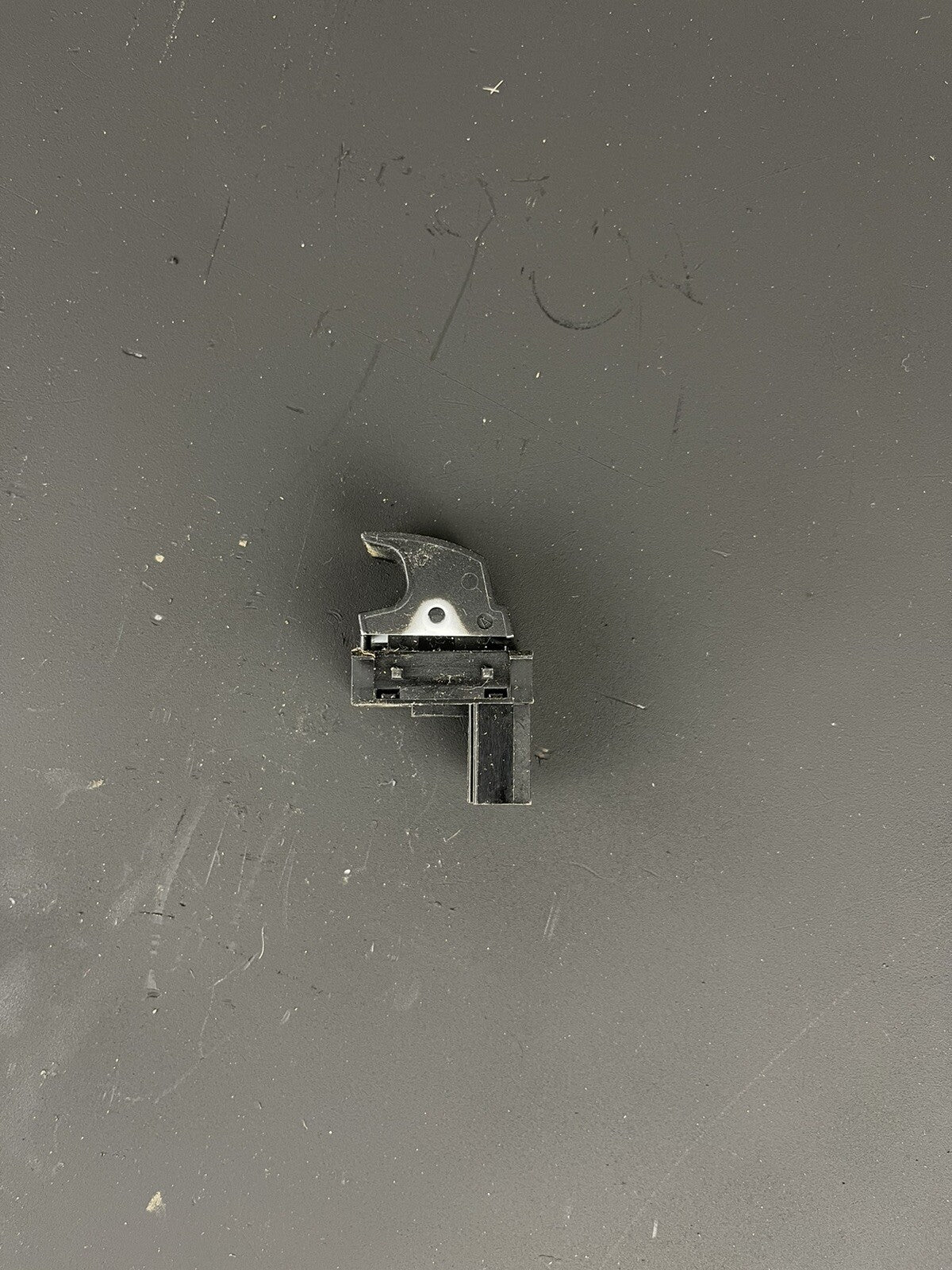 Volkswagen Golf GTI MK5 05-09 USED PETROL LID SWITCH