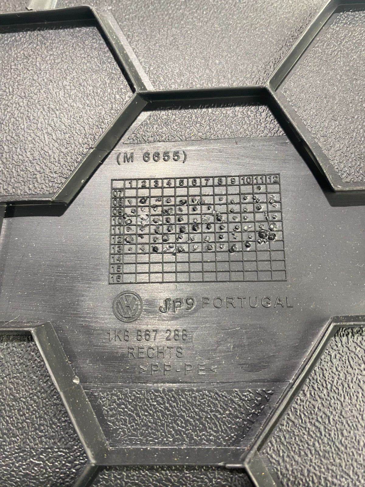 Volkswagen Scirocco 2008-2016 Scirocco C Pillar Set 1K8867287 1K8867288