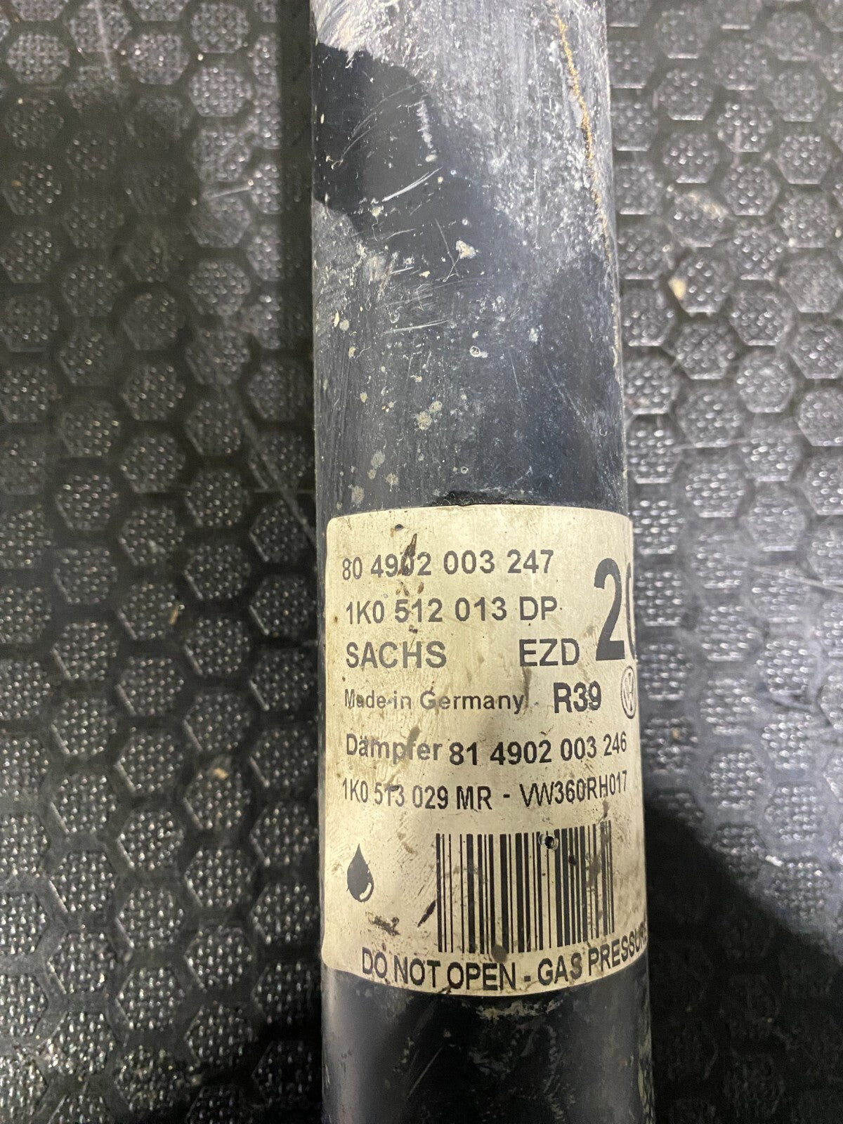 Volkswagen MK6 R Rear Shockers 1K0512013DP