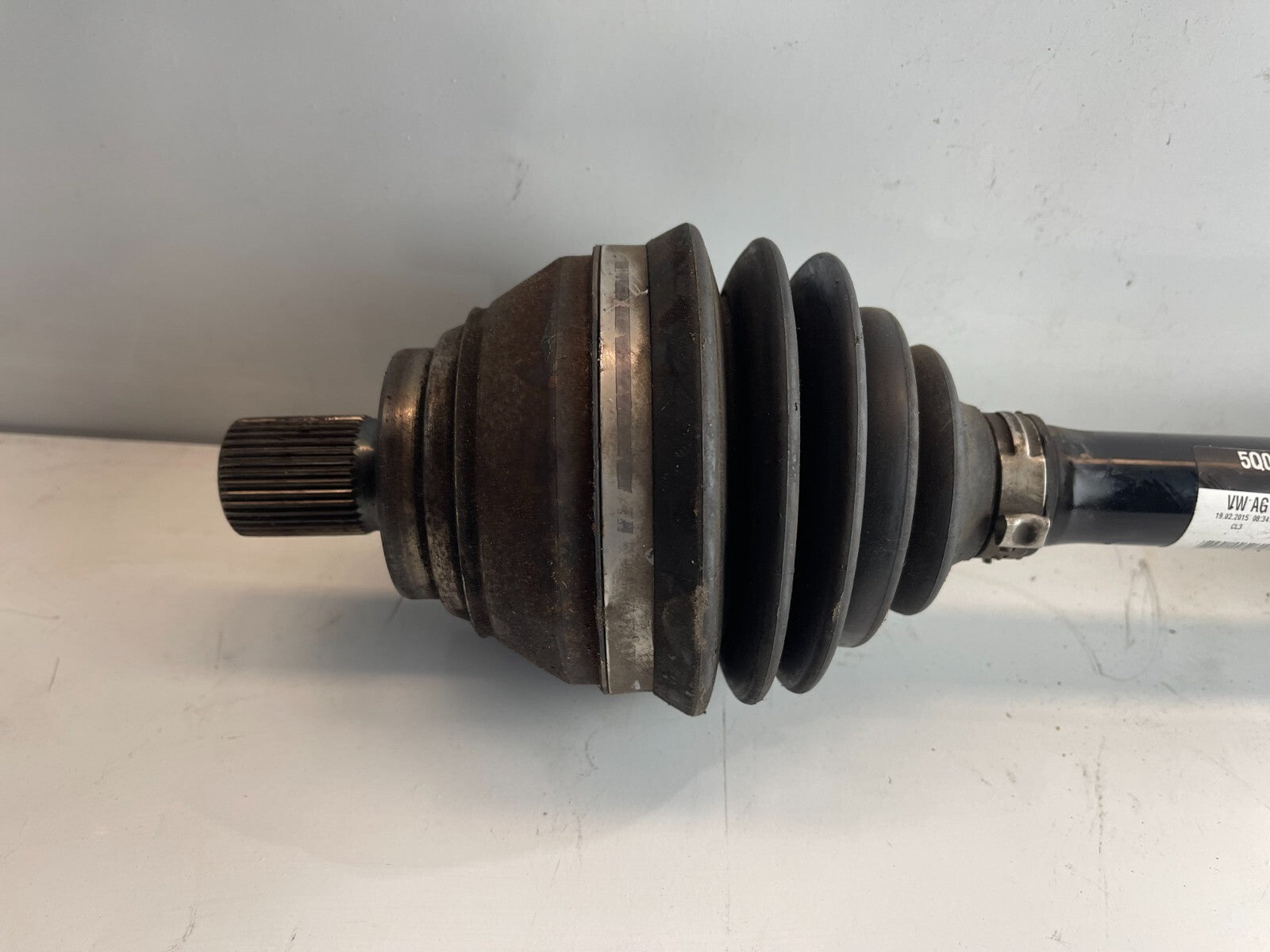 VWAG Front Left Driveshaft 5Q0407271AP