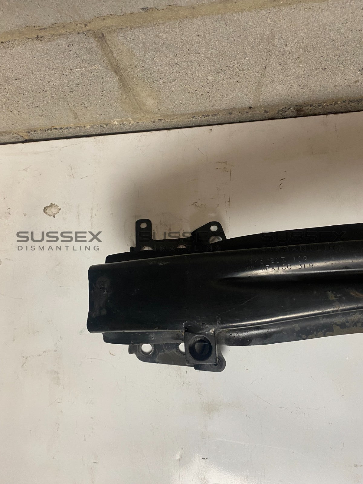 Volkswagen Front Bumper Reinforcement 1K5807109