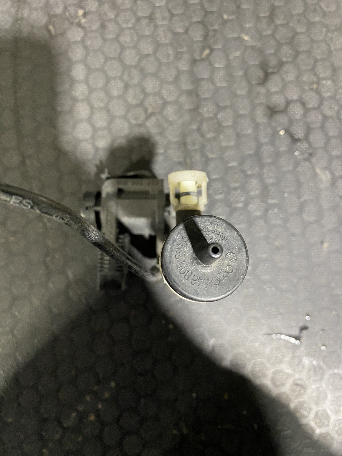 Volkswagen EGR Vacuum Solenoid Valve 1K0906283