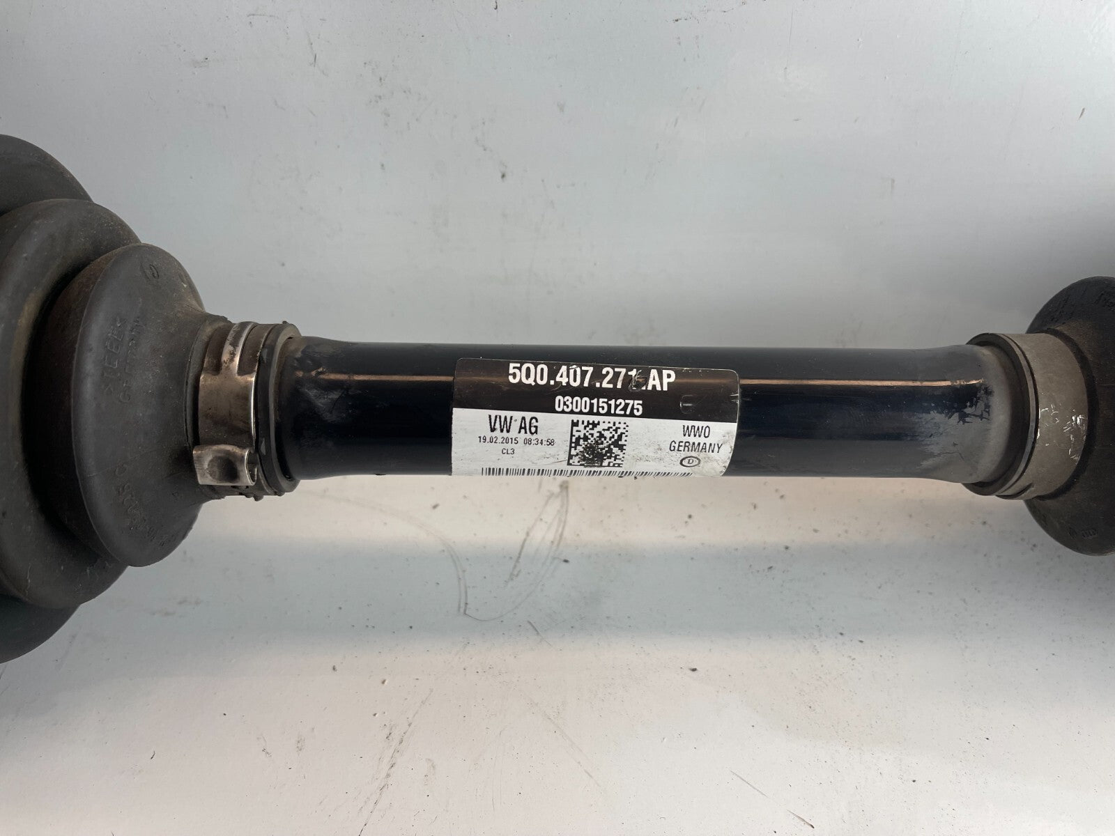 VWAG Front Left Driveshaft 5Q0407271AP