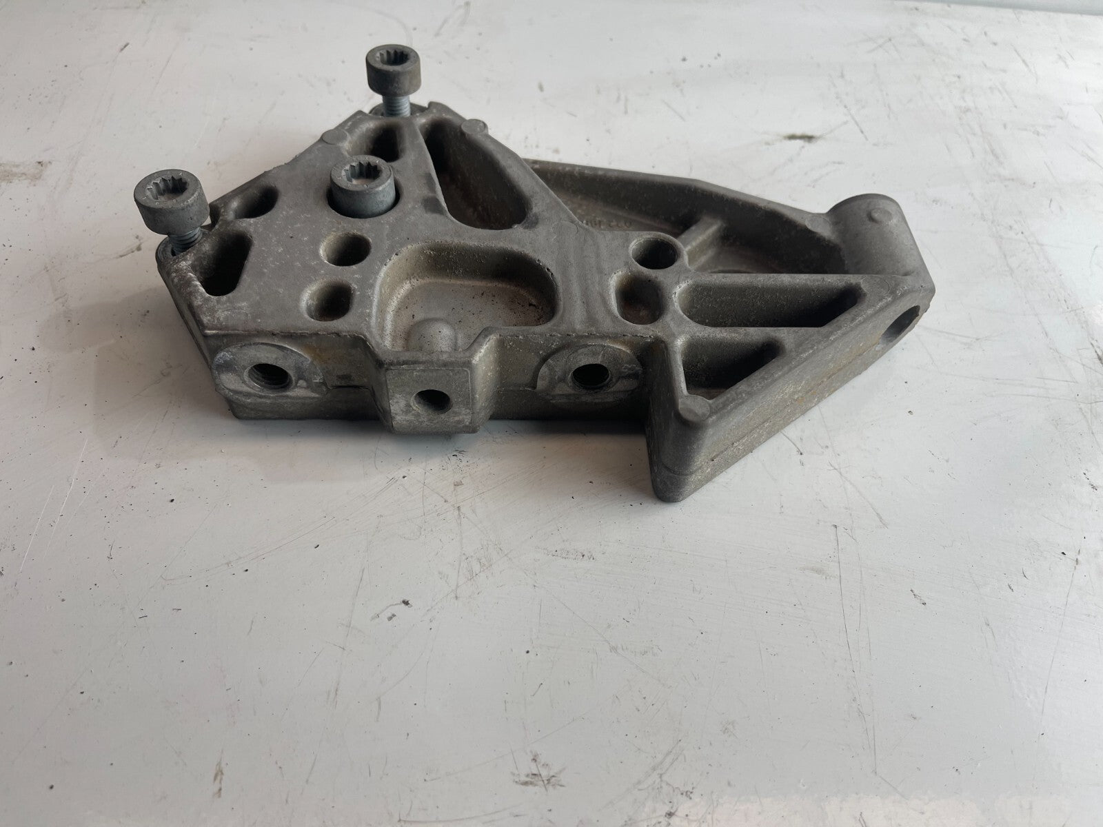 VWAG Motor Mount Engine Bracket 022199354S