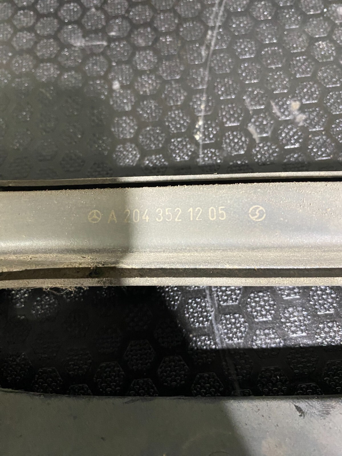 Mercedes-Benz Rear Suspension Control / Thrust Arm A2043521205