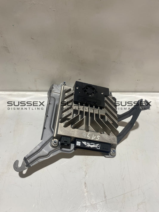 Mercedes-Benz Audio Amplifier A2229004511