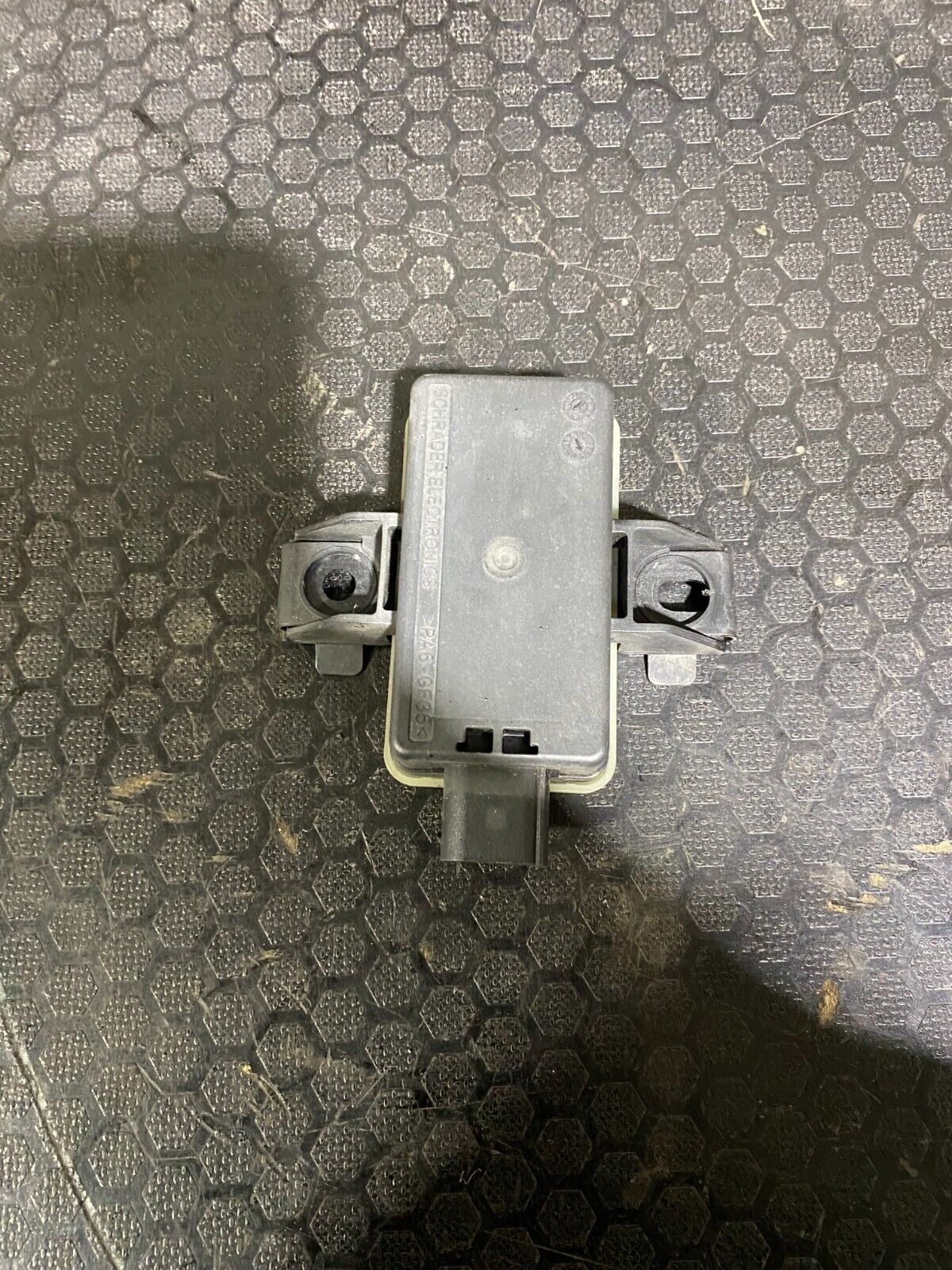 Mercedes-Benz C63s 2019-2021 Tyre Pressure Sensor/Control Module A0009003713