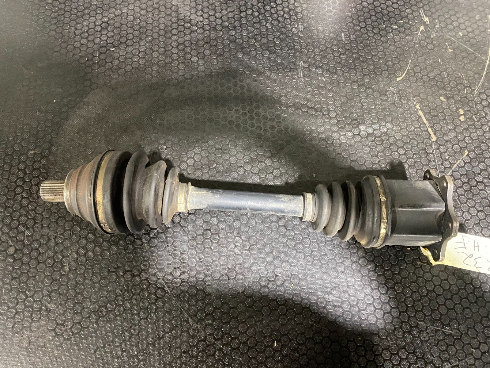 Volkswagen MK5 R32 Front Left Driveshaft 1K0407272EL