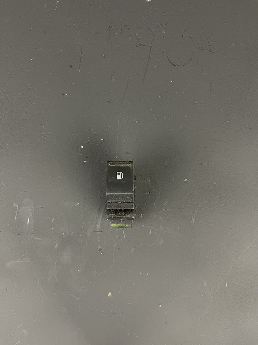 Volkswagen Golf GTI MK5 05-09 USED PETROL LID SWITCH