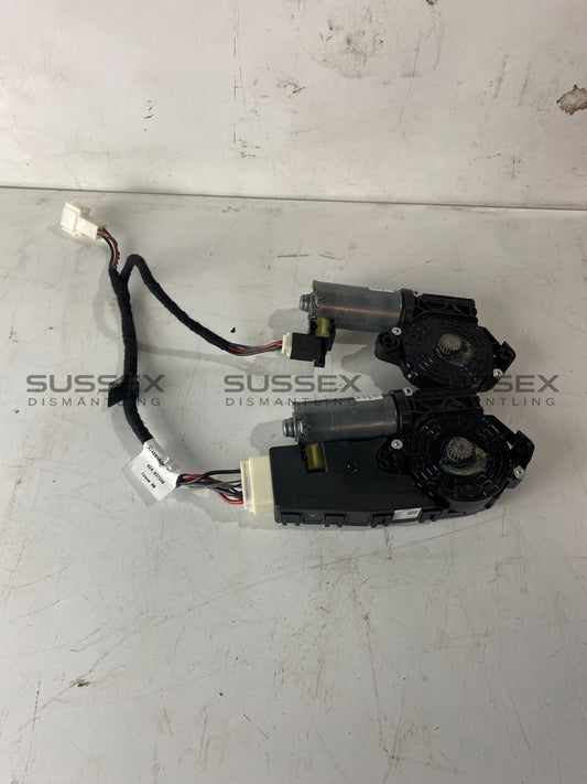 Mercedes-Benz Sunroof Motors With Wiring Loom Complete A2058200704