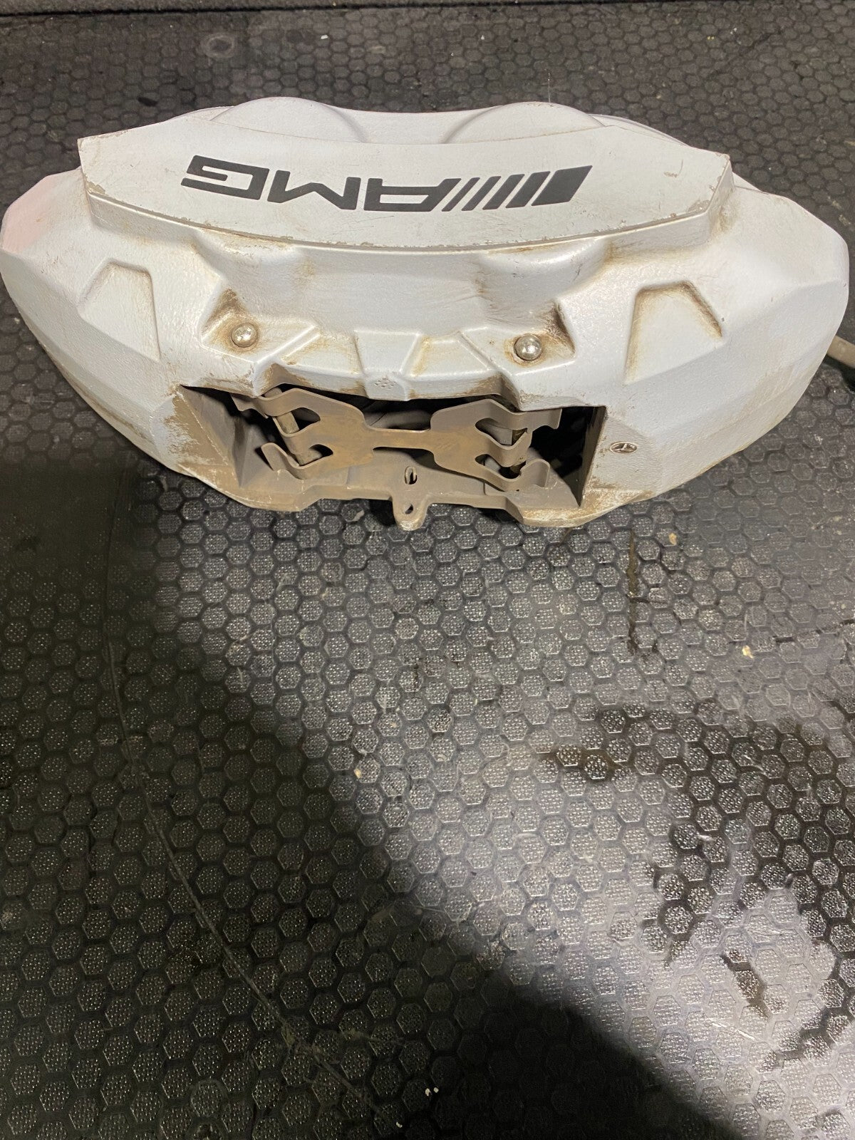 Mercedes-Benz Front Left Brake Calliper For 2017-2019 GLC43 AMG C200 C43