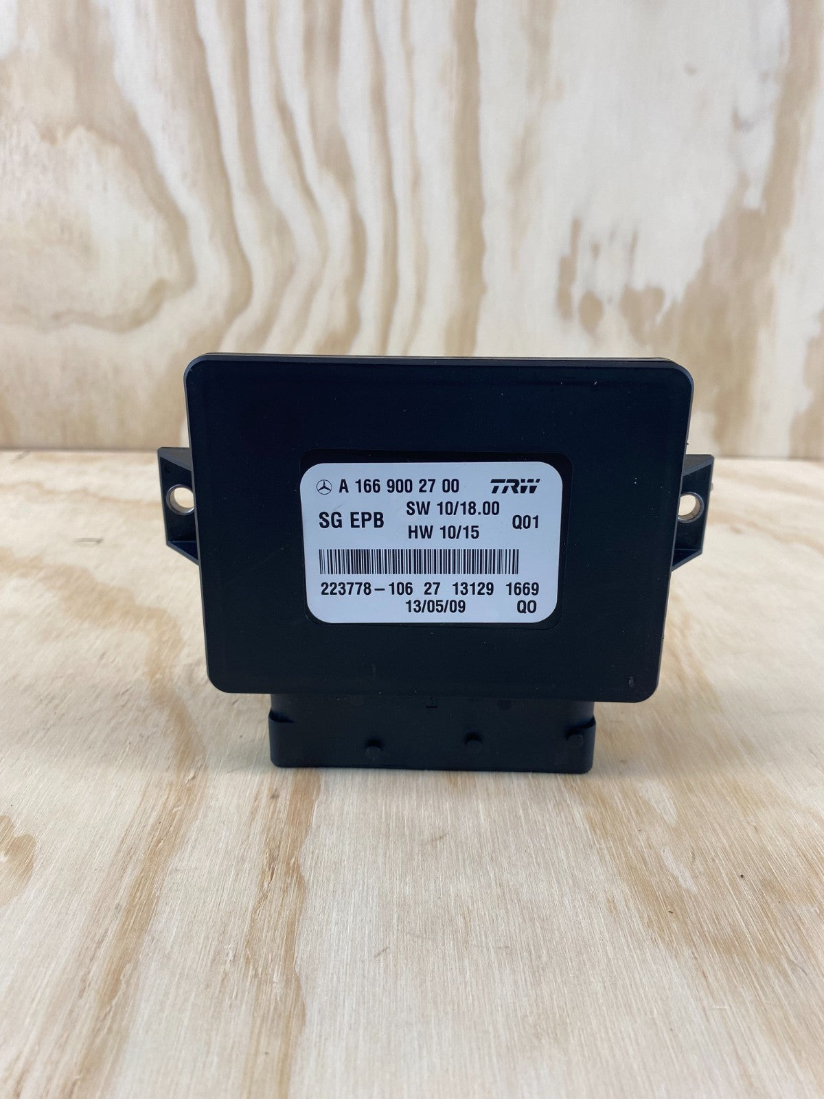 Mercedes-Benz A / ML / B /SLK / M Class Parking Brake Module A1669002700