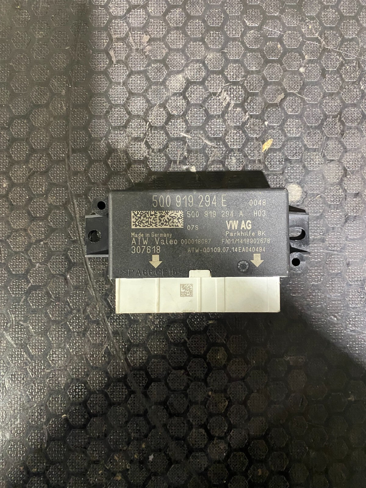 VWAG MK7-7.5 Parking Control Module 5Q0919294E