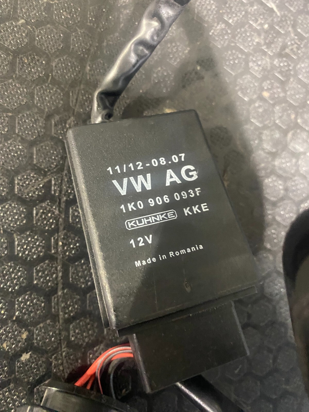 Volkswagen Fuel Pump Module 1K0906093F