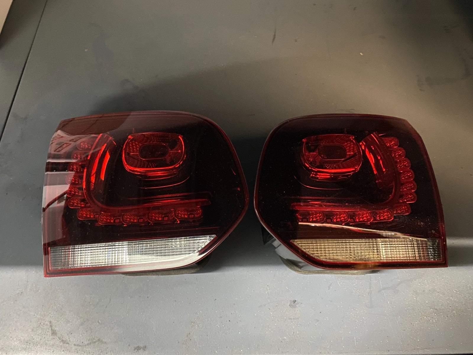Volkswagen Golf MK6 R 2009-2013 Taillight Set