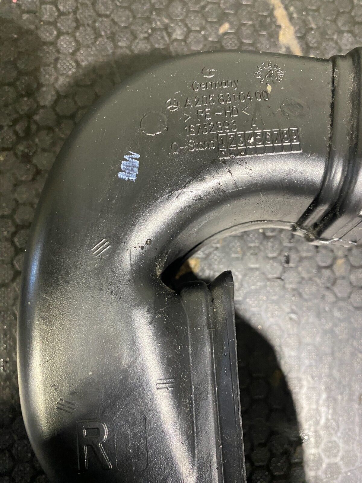 Mercedes-Benz C63s 2019-2021 A2058310400 Air Duct