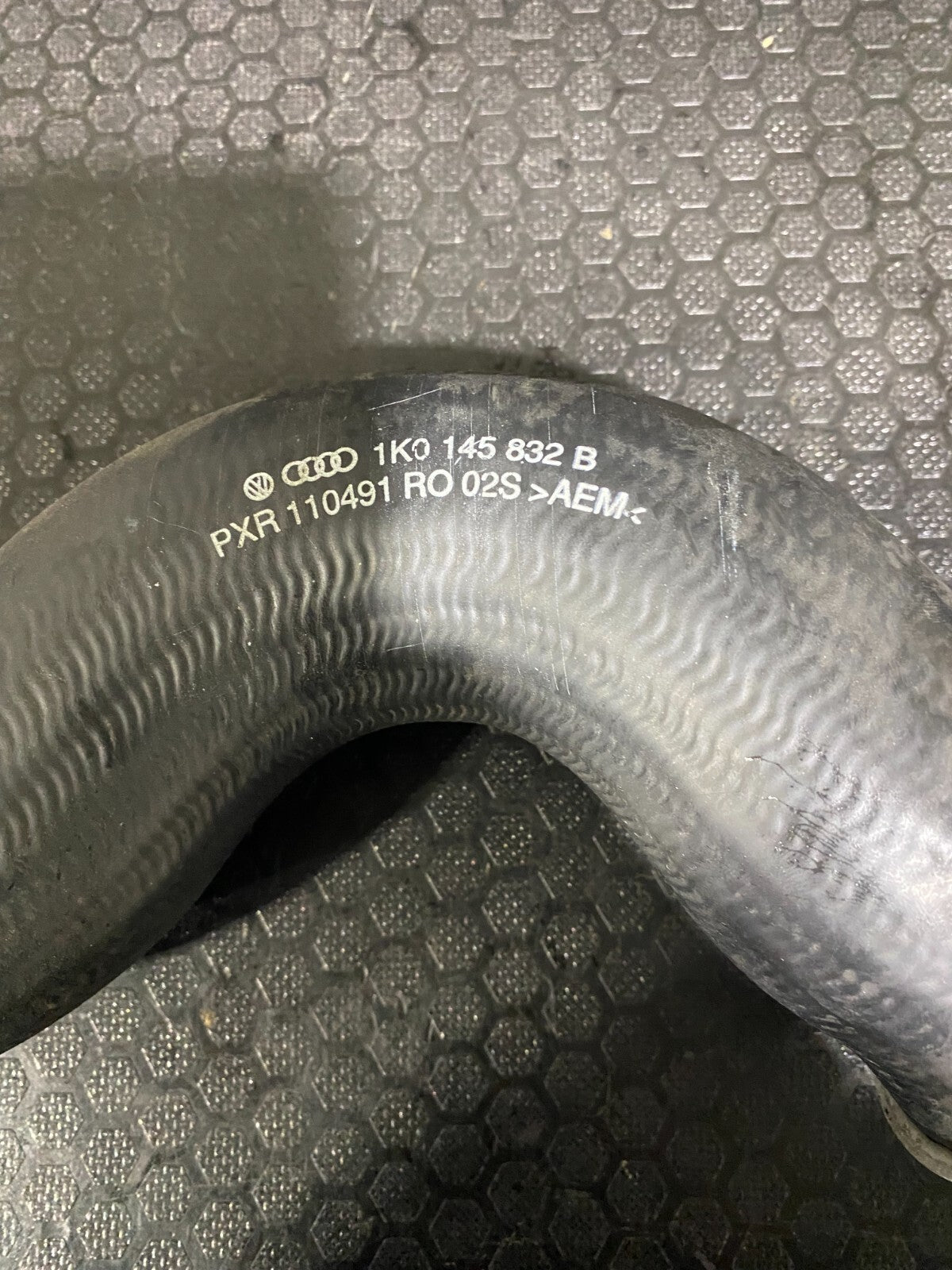 Volkswagen Turbo Intercooler Pipe 1K0145832B