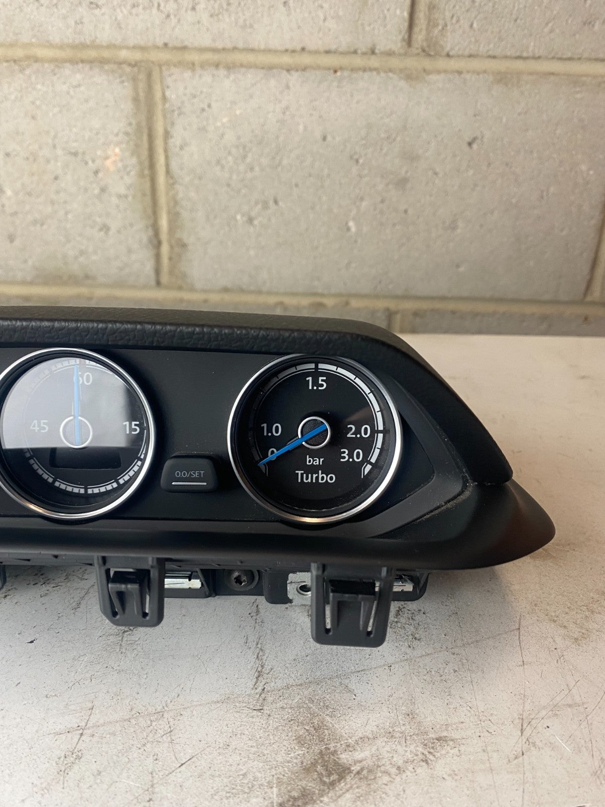 Volkswagen Scirocco R Facelift Dashboard Gauge Complete 1K8919527B 1K8857192