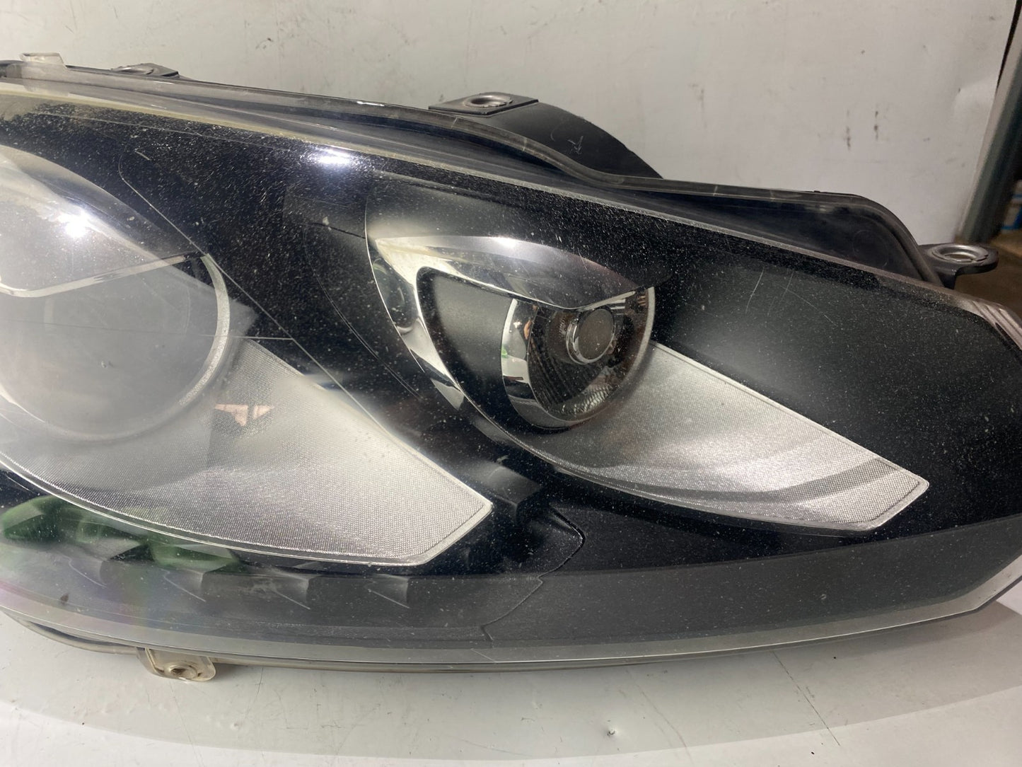 Volkswagen Golf MK6 2009-2013 Bi Xenon Driver Headlight 5K2941752D [No Modules]