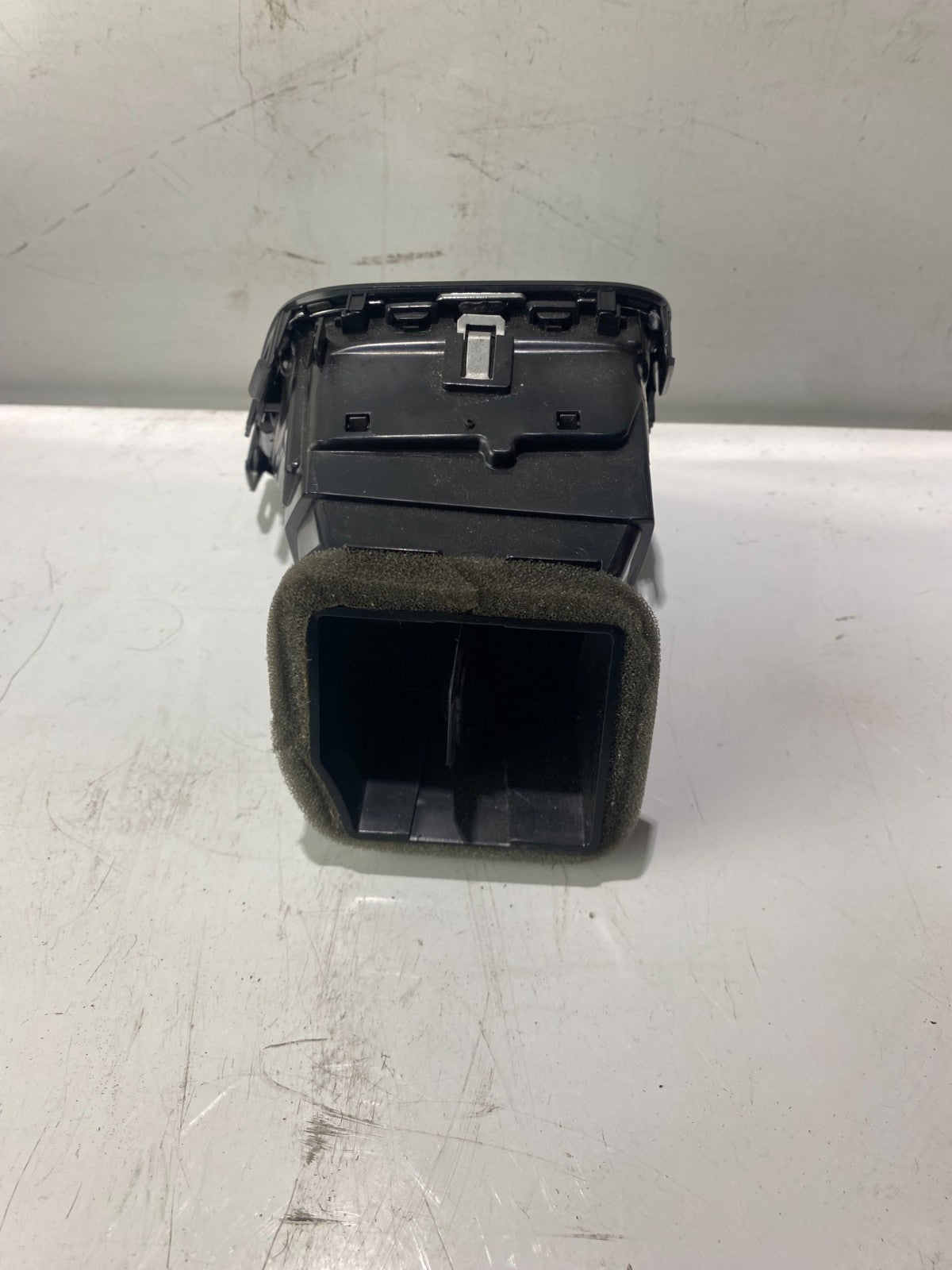 Volkswagen Scirocco 2014-2017 Facelift Front Right Side Air Vent 1K8819704