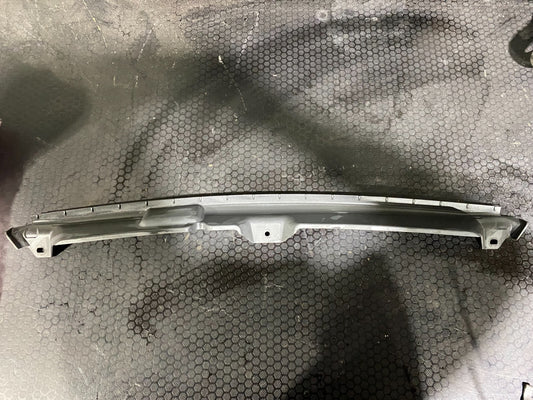 Mercedes-Benz Front Grille Top Duct Plate Cover A2538808501