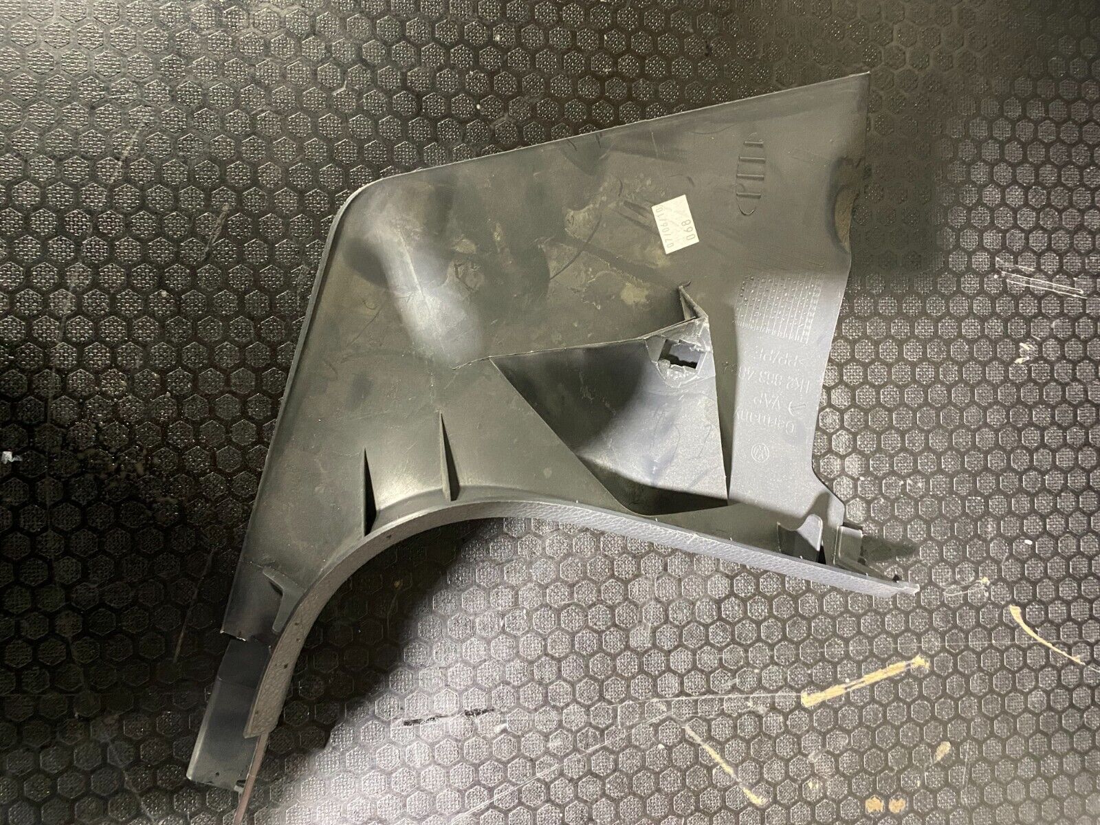 Volkswagen Golf MK5/MK6 Passenger Side Kick Trim 1K2863483A