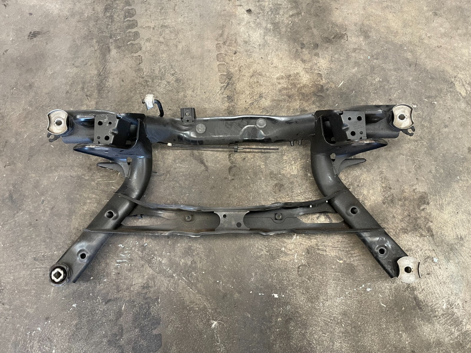 Volkswagen Golf MK7-7.5 R 2013-2020 Rear Subframe 5Q0505235J *Freight Available*