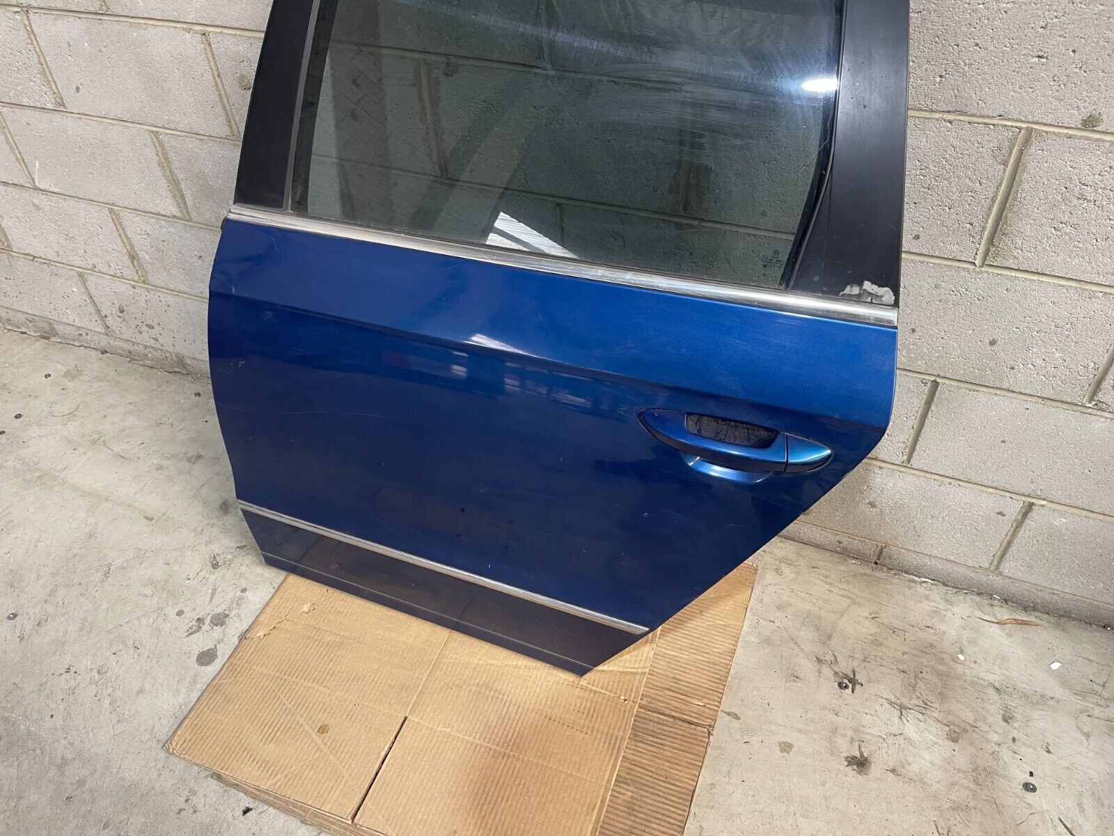 Volkswagen Passat R36 Rear Left Door In Blue *Freight Available*