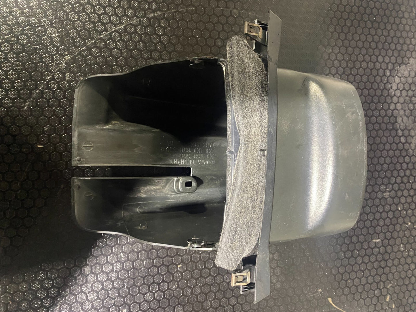 Volkswagen Golf MK5 Steering Column Surround 1K0858566 1K0858565