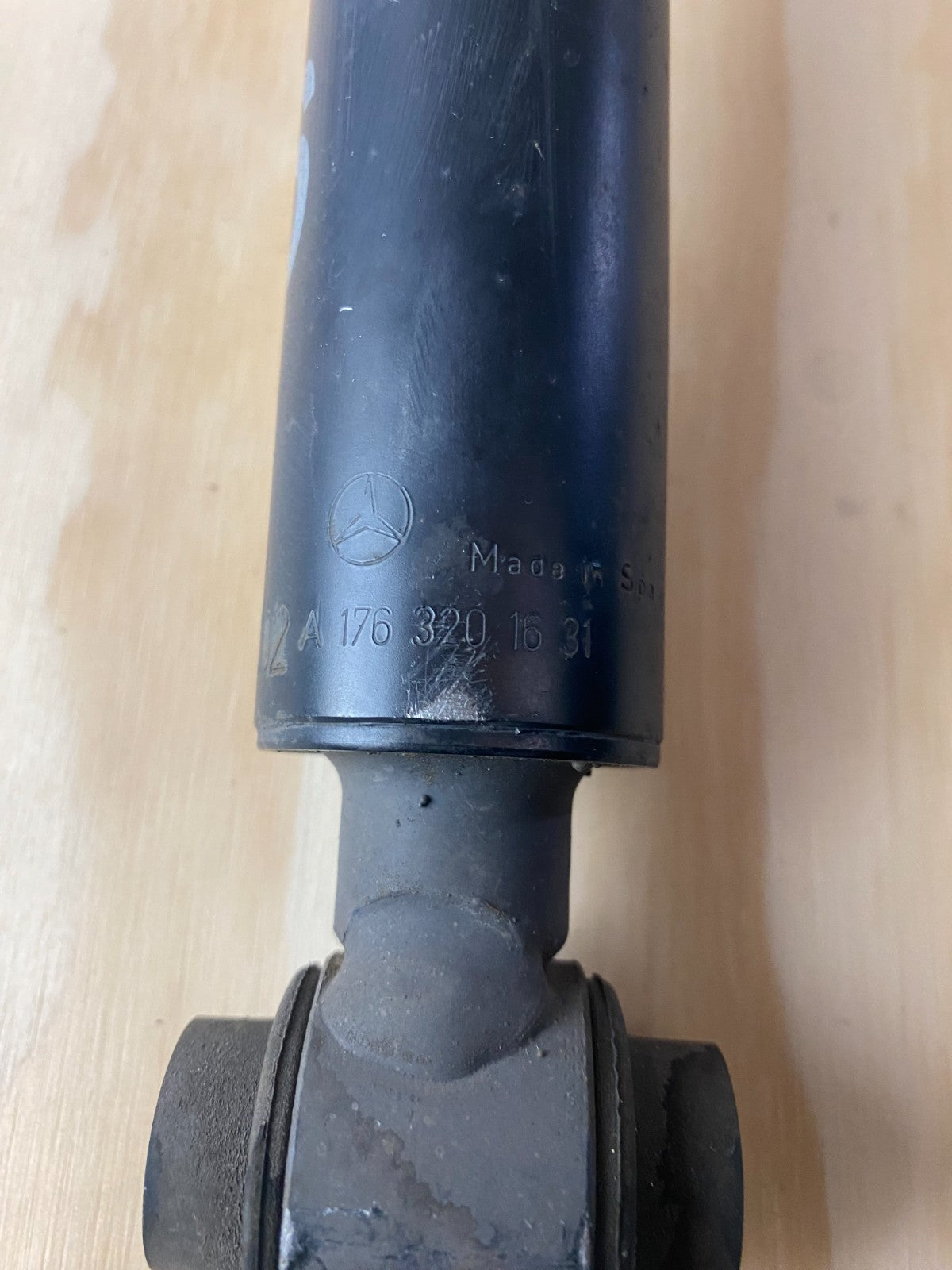 Mercedes-Benz CLA A CLASS Rear Shock Absorber Set W176 C117 A1763901631